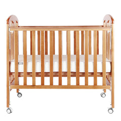 BabyStar Cozzi嬰兒木床歐洲櫸木包括4”床褥 原木色