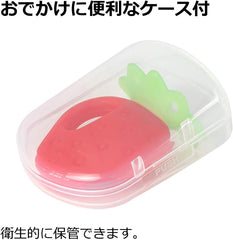 Richell Teethers Chewy Strawberry with Case 3m+