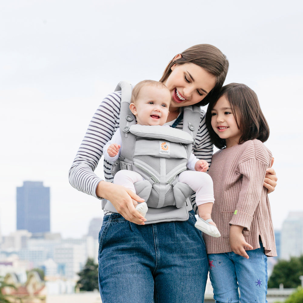 Ergobaby Omni 360 Cool Air Mesh Baby Carrier - Pearl Grey Authorized Goods